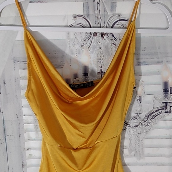 Nasty Gal Cowl Neck Bodysuit Size 0 - Picture 4 of 8